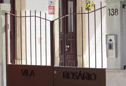 Apartment 2-bedroom for sale in Vila Rosário, Penha de França, Lisbon