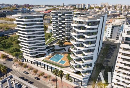 Apartment 3-bedroom for sale in DISTRIKT, Parque das Nações, Lisbon