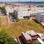 Plot for sale in Restelo, Lisbon - gallery image