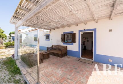 Villa 2-bedroom for sale in Melides, Grandola, Setubal