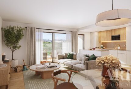 Apartment 4-bedroom for sale in Élou Jardins, Loures, Lisbon