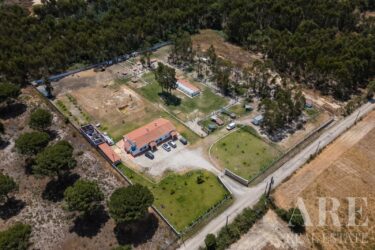 Farmhouse 4-bedroom for sale in Pegões, Montijo, Setubal