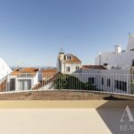Villa 4-bedroom for sale in Lapa, Lisbon - gallery image