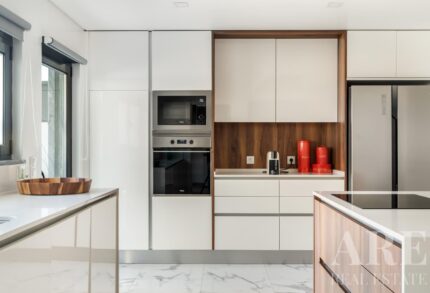 Villa 4-bedroom for sale in Conceição da Abóboda, Cascais, Lisbon