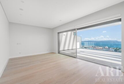 Luxury Apartment 4-bedroom for sale in MARE Alto de Algés, Alto de Algés, Oeiras, Lisbon