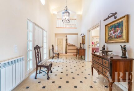 Luxury Villa 4-bedroom for sale in Costa da Guia, Cascais, Lisbon