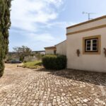 Villa 6-bedroom for sale in Loures, Lisbon - gallery image