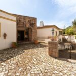 Villa 6-bedroom for sale in Loures, Lisbon - gallery image