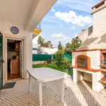Villa 3-bedroom for sale in Aroeira, Almada, Setubal - gallery image