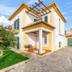 Villa 3-bedroom for sale in Aroeira, Almada, Setubal - gallery image