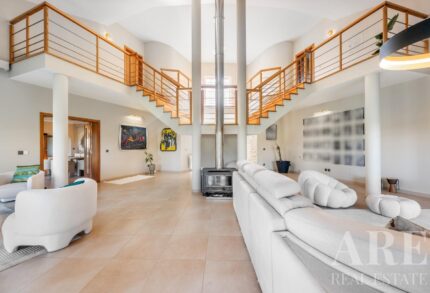 Villa 6-bedroom for sale in Rio Maior, Santarem