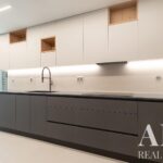 Apartment 4-bedroom for sale in Alcântara, Lisbon &bull; ARE31613 - gallery image