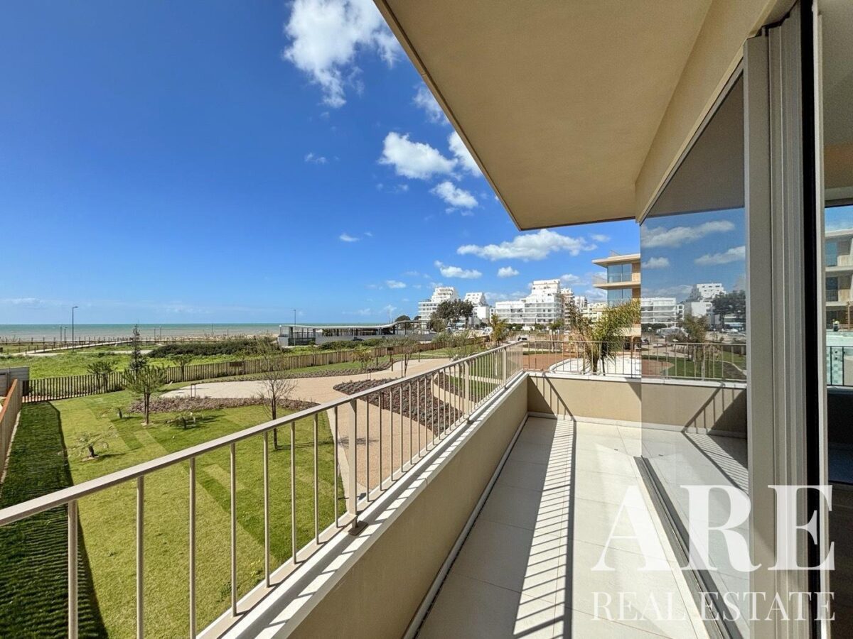 Apartment 2-bedroom for sale in Horizon Sea, Quarteira, Algarve &bull; ARE250027
