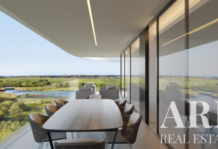 Luxury Apartment 2-bedroom for sale in The Creek, Vilamoura, Algarve