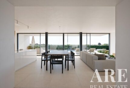 Villa 4-bedroom for sale in Light Houses, Lagos, Algarve