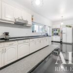 Villa 4-bedroom for sale in Nova Oeiras, Oeiras, Lisbon - gallery image