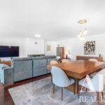 Duplex Apartment 5-bedroom for sale in Quinta da Martinha, Cascais, Lisbon - gallery image