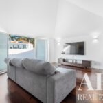 Duplex Apartment 5-bedroom for sale in Quinta da Martinha, Cascais, Lisbon - gallery image