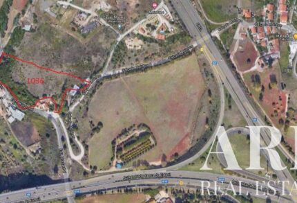 Land for sale in Quinta da Moura, Oeiras, Lisbon