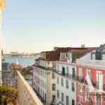 Apartment 2-bedroom for sale in Chiado, Lisbon - gallery image
