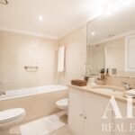 Apartment 4-bedroom for sale in Chiado, Lisboa - gallery image