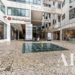 Apartment 2-bedroom for sale in Avenida da Liberdade, Lisboa - gallery image