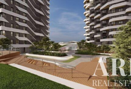 Apartment 2-bedroom for sale in Parque das Nações, Lisboa