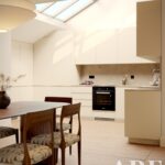 Top floor Apartment 2-bedroom for sale in Pedras Negras House – Ando Living, Alfama, Lisboa - gallery image