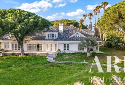 Villa 9-bedroom for sale in Guia, Cascais, Lisboa
