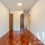 Apartment 3-bedroom for sale in Campo Pequeno, Avenidas Novas, Lisbon - gallery image