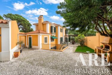 Villa 4-bedroom for sale in Bicesse, Cascais, Lisbon, ARE39181