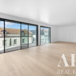 Duplex Apartment 3-bedroom for sale in Monte Estoril, Cascais, Greater Lisbon &bull; ARE39610 - gallery image