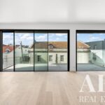 Duplex Apartment 3-bedroom for sale in Monte Estoril, Cascais, Greater Lisbon &bull; ARE39610 - gallery image