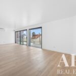 Duplex Apartment 3-bedroom for sale in Monte Estoril, Cascais, Greater Lisbon &bull; ARE39610 - gallery image