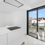 Duplex Apartment 3-bedroom for sale in Monte Estoril, Cascais, Greater Lisbon &bull; ARE39610 - gallery image