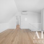 Duplex Apartment 3-bedroom for sale in Monte Estoril, Cascais, Greater Lisbon &bull; ARE39610 - gallery image