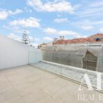 Duplex Apartment 3-bedroom for sale in Monte Estoril, Cascais, Greater Lisbon &bull; ARE39610 - gallery image