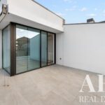 Duplex Apartment 3-bedroom for sale in Monte Estoril, Cascais, Greater Lisbon &bull; ARE39610 - gallery image