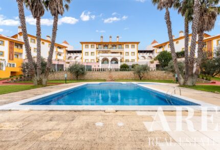 Apartment 3-bedroom for sale in Quinta da Beloura, Sintra, Greater Lisbon &bull; ARE39712