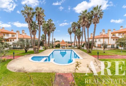 Apartment 3-bedroom for sale in Quinta da Beloura, Sintra, Greater Lisbon &bull; ARE39712