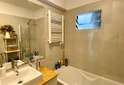 Apartment 2-bedroom for sale in Telheiras, Lisbon &bull; ARE39933