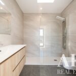 Villa 3-bedroom for sale in Leceia, Oeiras, Greater Lisbon &bull; ARE39961 - gallery image