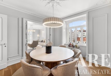 Apartment 5-bedroom for sale in Lisbon &bull; ARE38367