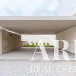 Villa 4-bedroom for sale in Cascais, Greater Lisbon &bull; ARE38724 - gallery image