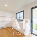 Villa 4-bedroom for sale in Cascais, Greater Lisbon &bull; ARE38724 - gallery image