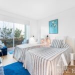 Apartment 4-bedroom for sale in Monte Estoril, Cascais, Greater Lisbon &bull; ARE39876 - gallery image