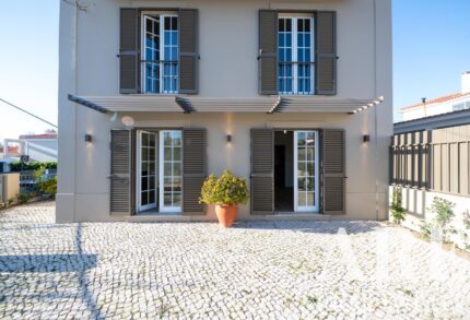 Villa 3-bedroom for sale in Murches, Cascais, Greater Lisbon &bull; ARE39957