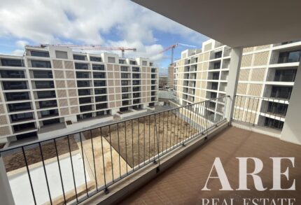 Apartment 4-bedroom for sale in Loures, Greater Lisbon &bull; ARE40130