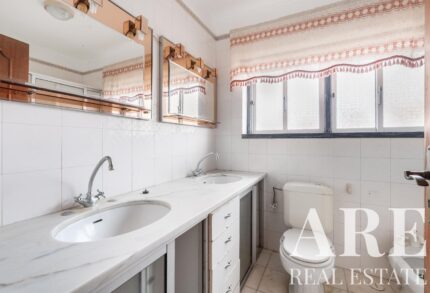 Villa 4-bedroom for sale in Pampilheira, Cascais, Greater Lisbon &bull; ARE39878