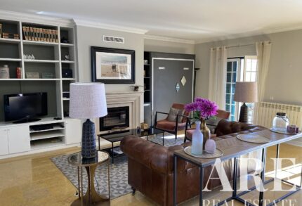 Apartment 2-bedroom for sale in Quinta da Beloura, Sintra, Greater Lisbon &bull; ARE40123